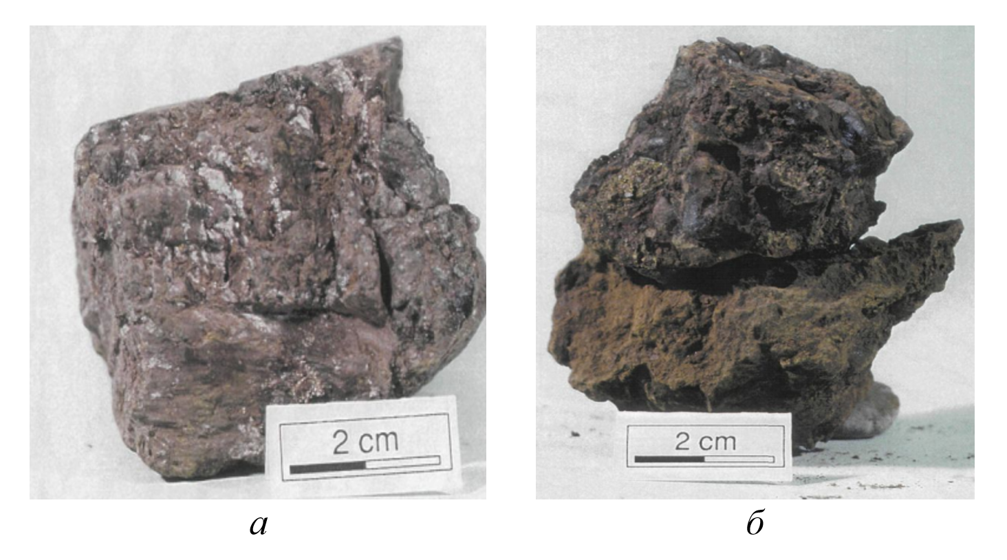 Ферралит, состоящий из никельсодержащего гетита: а - аншлифы при х николях; б - аншлифы при II николях